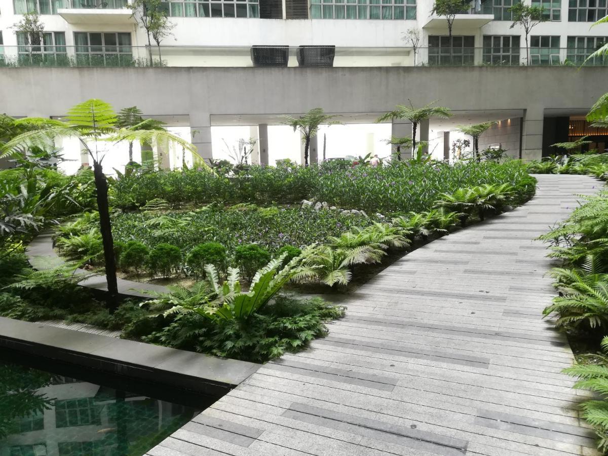 Regalia Suites & Residence 2 Bedroom Apartment By Enjoy Your Stay Kuala Lumpur Exterior foto